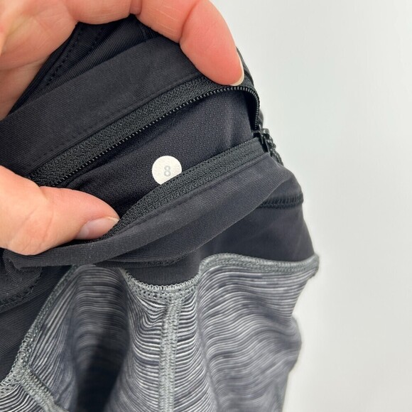LULULEMON X Soul Cycle SF Heather Gray Black Cropped Workout Leggings Size 8 - Picture 7 of 7